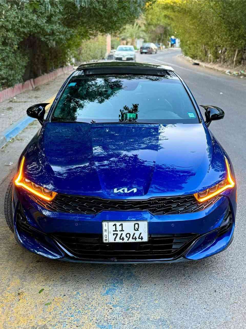 السلام عليكم للبيع k5  gt line موديل2024  (معوقين وكاله)  رقم بغداد
سيارة نظيفة بحالة الوكالة ماشية 28  الف 
فول مواصفات واحد علا واحد
 صور الحادث موجوده 

السعر180$ مكان السياره بغداد الأمين الثانيه 

***********
