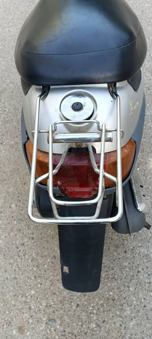 السلام عليكم دراجة بتره فحل خطين مفتوحه مكينة تخبل نهضه وسرعه سلف هندر كهربائيات  275 ناصريه المركز *********** مستعجل ع بيع
