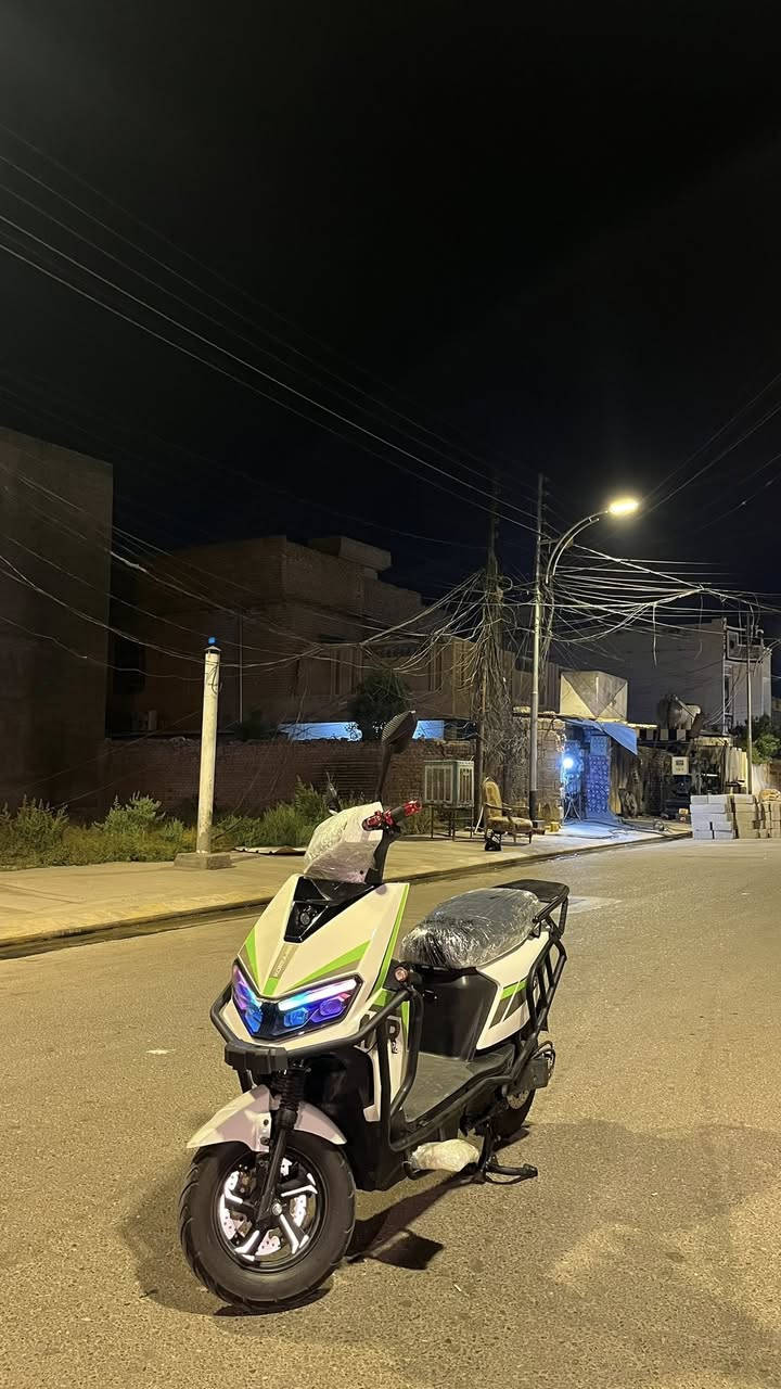 بيع فقط

دراجة سكنس موديل(25)

​⚡ المواصفات والخصائص:

​البطاريات: عدد 6، قراءة الفولتية كاملة (كلهن يقرن 10) والكهربائيات كلها شغالة 100% بشرط الفحص.

​النظام الذكي: تشغيل عن بعد (ريموت كونترول) ⚡

​الحماية: نظام مانع سرقة متكامل 🔒

​الإضاءة: إشارات ضوئية + زينون (عالي / ناصي) أصلية وكاملة.

​الملحقات:

​شاحنة الدراجة الأصلية (أم العداد الالكترونية).

​بصمات عدد 2 مع السويجات الكاملة للدراجة.

​سعر 680وبيها مجال

​مكان التواجد: الفلوجة

للتواصل 
***********
