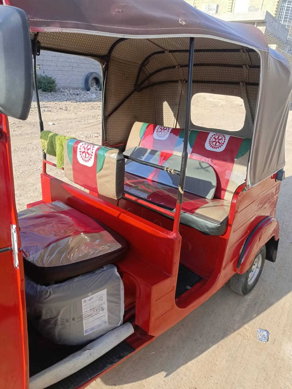 سلام عليكم تكتك للبيع موديل 18 مصبوغه جماليه رقم واسط تحويل ثاني يوم رقم انكليزي  دوشمه جديده مسجل جاهزه مكاني واسط نعمانيه السعر 4900 وبيه مجال للطيبين ***********
