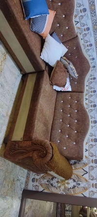 ديوان • نظيف جدا • للبيع