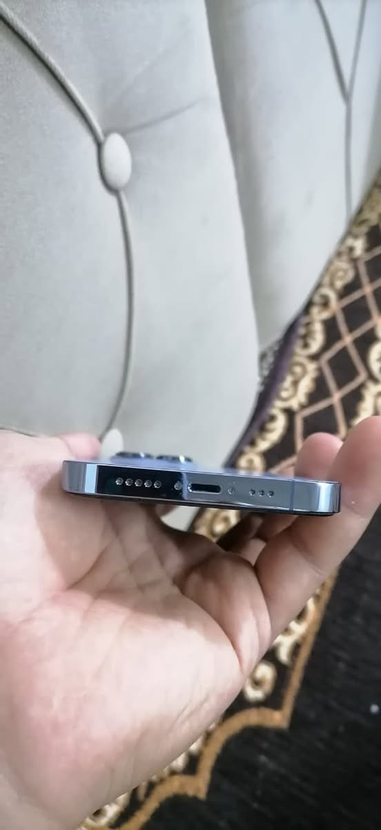 ايفون 13 برو
شرط الفحص 
ذاكرة 256
بطارية 80
مع ملحقات
النظافة 100‎%‎
السعر 590


**إذا كنت صاحب هذا الإعلان وتريد حذفه لأي سبب، رجاءا أرسل رسالة إلى الدعم الفني**