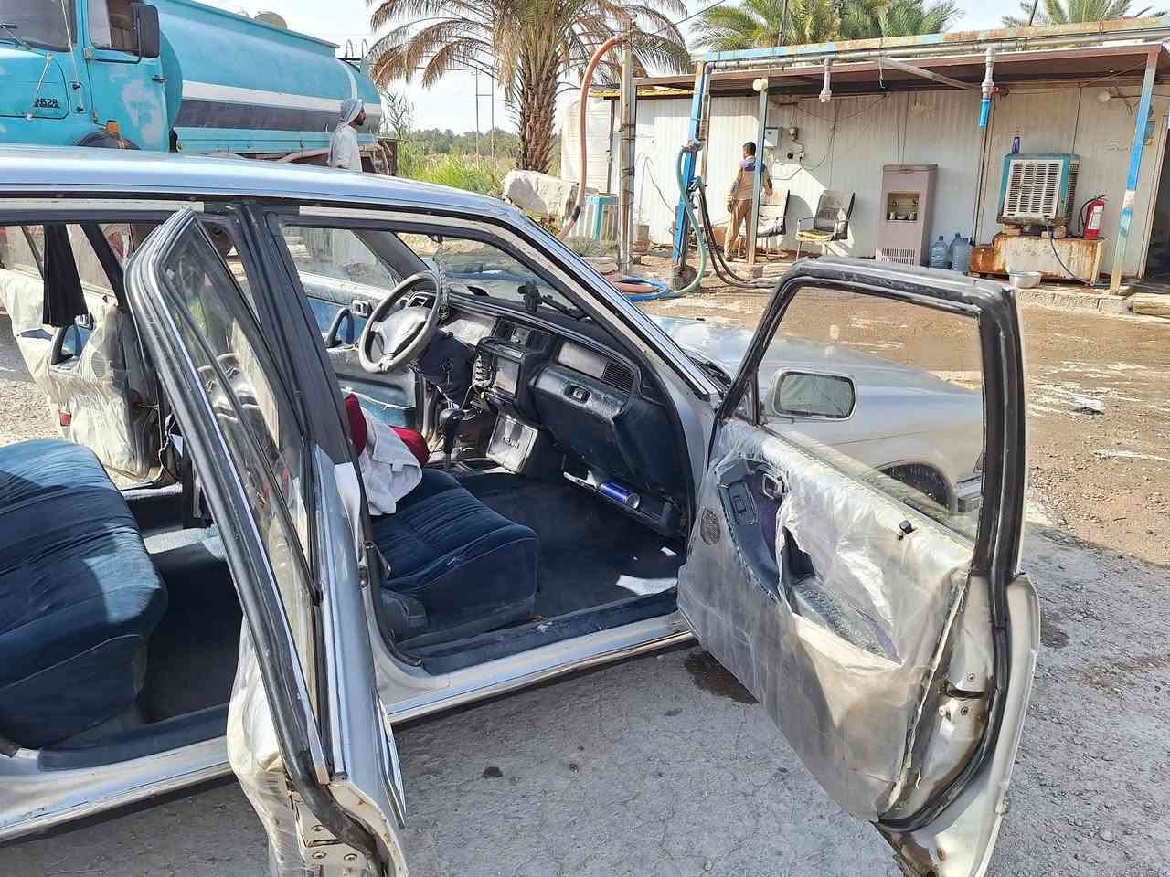 سيدان موديل 1990  للبيع او مراوس بسياره تكسي  جاهزه السياره سنويتها لل٣٠   كير ومحرك كفاله   
للاستفسار  ***********
