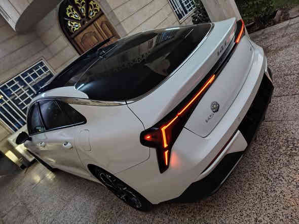 K5. موديل 2025  رقم بغداد جيتي لاين
وارد امريكي ( فول موصفات) حادثها بنيد تبديل و صبغ وصور الحادث مرفقه ( ماشيه  16  ميل) داخل احمر
ما بيها نقص اني مستوردها ومصلحها على ايدي شغل درجه اولى السياره جديده( محرك 2500 اقتصادي ونشاط) 
السعر  خابرني وبخدمتك بيع فقط بدون مراوس
المكان بغداد الكراخ حي العامل ( *********** )
