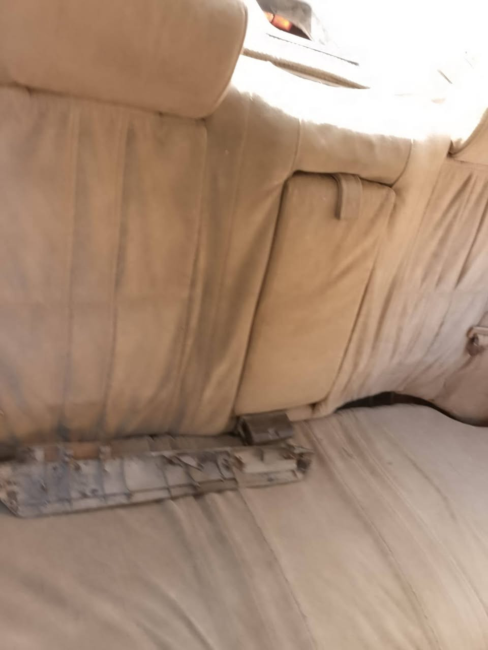 سلام عليكم سياره سوبر  تويوتا كراون موديل 85
لون ذهبي 
سياره بآسمي الرقم 35491 أ
رقمها القادسيه 
محرك ونجي صرف بي 
كير اوتوماتيك بلادي 
حداديه جيده 
تخم تاير 
الكشر كما مبين بالصوره 
الدواخل تعبانه سعر 18ورقه وبيه مجال عنواني بغداد منطقة لاامين الثانيه 
للاستفسار الاتصال على الرقم 
***********
