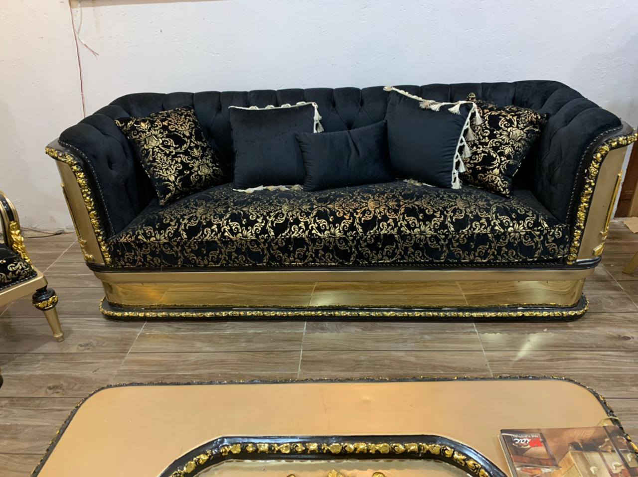 متوفر اتخم موديل ايطالي جديد غير مستخدم 10مقعد خشب زان مع سيت طبالي راقي جدا


**إذا كنت صاحب هذا الإعلان وتريد حذفه لأي سبب، رجاءا أرسل رسالة إلى الدعم الفني**