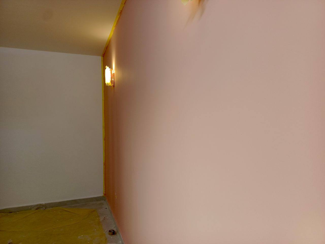 سلام عليكم 
خلفة صبغ + تصليح + طلس + ركم جبسن + طلس عام جبسن + تنعيم وسنفرة + عمل سحبات جدارية + عمل سحبات للسقف وديكورات سحبات حسب الطلب 
شغل درجة اولى نشتغل كافة انواع المواقع.. منازل + مواقع 
وباسعار جدا مناسبة 
مراسلة عل خاص 
او مراسلة واتساب 
***********
تحياتي للجميع
