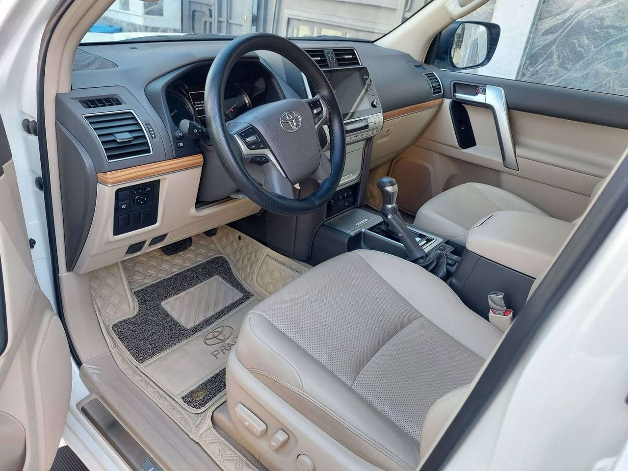 تويوتا برادو   2023 فئة VX باب ثاني ضمان شركة ساز .. رقم سليمانية دولي
سنوية نافذة لل ٢٠٢٩ 

التفاصيل : 

السياره مغلفه PPF بالكامل ضمان ١٠ سنوات 

السيارة ماشيه ٩٧٠٠ كم حقيقي كفالة عامة 

المقاعد جلد و الامامية كهرباء  + تبريد وتدفئة 

حجم المحرك V6 

دبل تانكي 

دشبول لكزز

بصمة عدد ٢ 

حجم الاطار ١٩ 

ويل كب كروم 

سبير تعليك 

فتحة سقف

ثلاث قطع تبريد

ثلاجة وسطية 

‏ABS

فور ويل 

كير ومحرك مكفولات 

بدون رصعة او شخط

اشارة ترحيب بالدوسات

لايتات وكشافات زنون 

مثبت سرعة

المودات والاوامر الصوتية

شاشة تحكم التبريد الخلفي

نظام نزول منحدرات 

مانع انزلاق 

اشاير بالمري الجانبية والمري قابلة للطي

مكان السيارة بغداد

واتس اب / ***********
