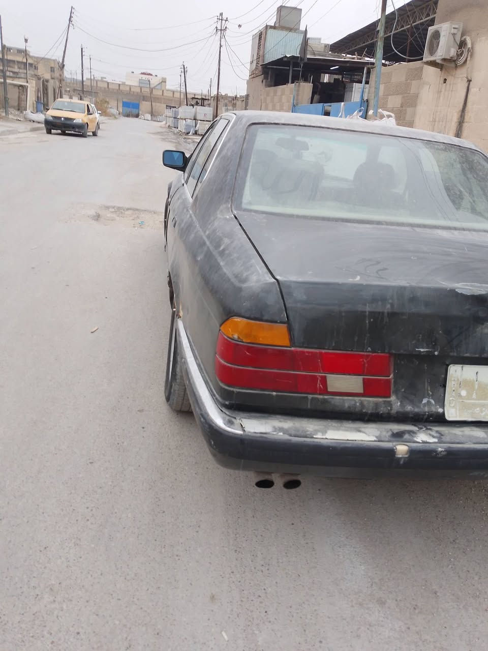 سلام عليكم سياره بي ام 735 جير ومحرك مقفولات رقم قادسيه مشروع وطني السعر 28 وبيها مجل ***********
