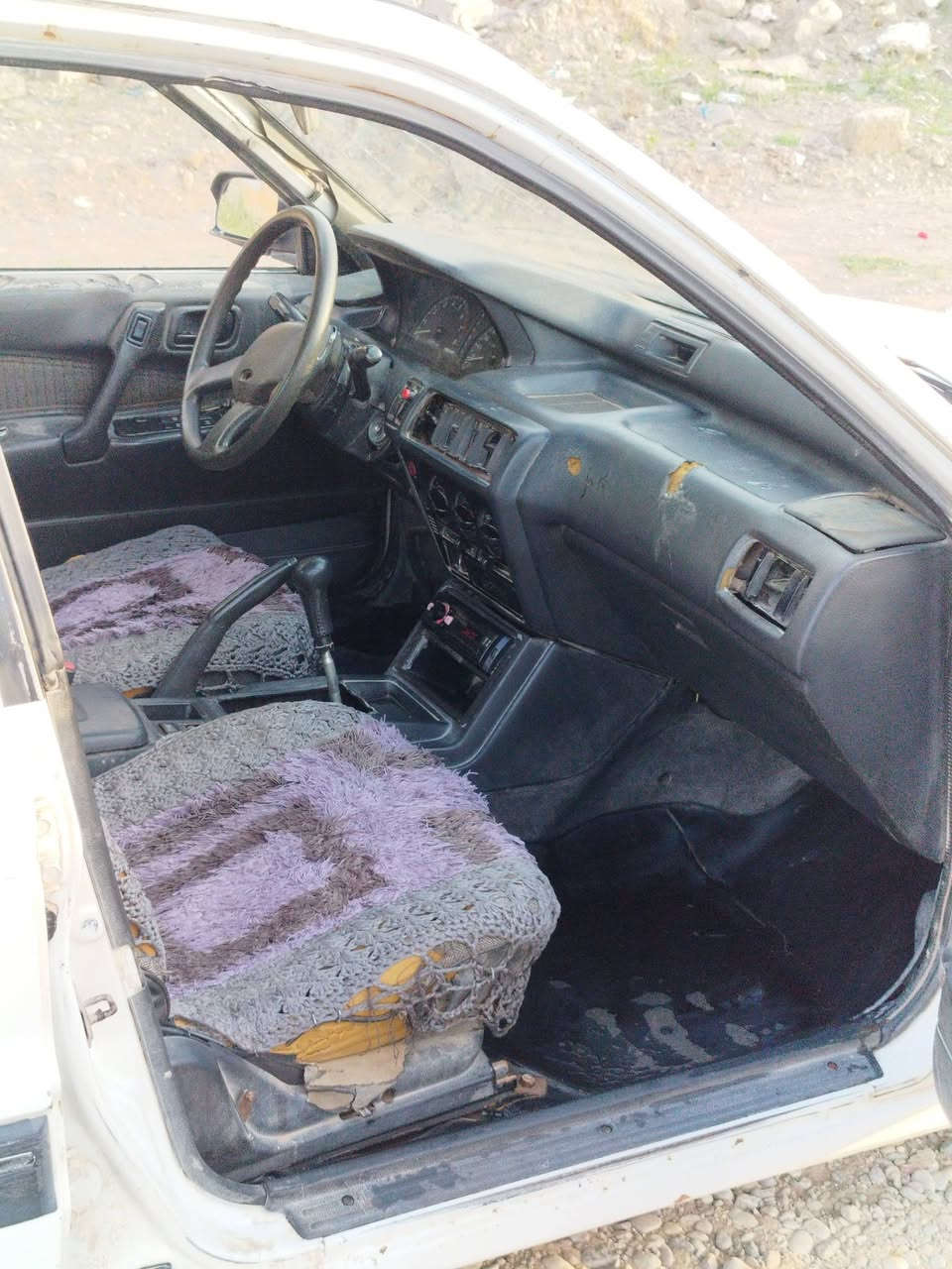 السلام عليكم
متسوبيشي جلنت موديل ٩٢ ، كير عادي ، شرط الوكالة 
ب ١١ وبيها مجال ، ترهم مقدمة وبالشهر 
***********
