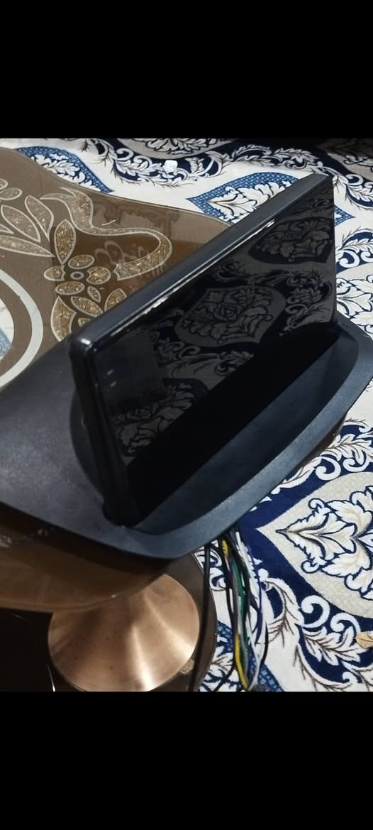 شاشه رينو فلونس عالشرط..سعره 100.. ديوانية..***********
