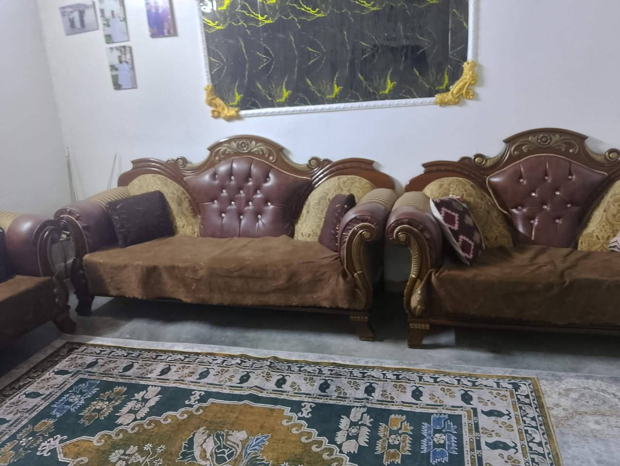 البيع نضيف سعر ٢٠٠ ***********
