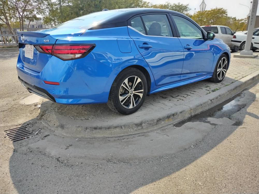 نيسان سنترا SR. سقف اسود +اسلايت
‏‎موديل : 2023
‏‎السعر : 158بدون رقم  بي مجال 
‏‎العداد  : 7 الف مايل
‏‎الضرر : جامرلغ سائق مبدل بلادي مصبوغ باب سائق مبدل بلادي باب خلف السائق ربع صبغ
ايرباك سستم
صور الحاذت  داخل المنشور
‏‎مواصفات : 
‏‎_بصمة.. تشغيل عن بعد
دخل جلد .
مقاعد +استيرن هيتر
‏‎ ويل كروم
‏‎رادار امامي  وجانبي 
.خمس كاميرا 📷 
‏‎_ نقطه عمياء
‏‎_ تحديد مسار
‏‎_ شاشه كبيره 
‏‎ _توقف ذاتي عند رجوع الي خلف
‏‎_مثبت سرعة
‏‎ _ فول تحكم ستيرن 
‏‎رقم كاتي : تترقم أربيل او  سليمانية 
مكان السيارة ..كركوك طريق المعارض 
+***********

*********** كركوك, العراق
