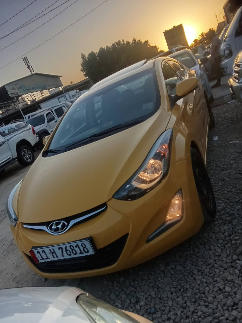 السلام عليكم انترا 16 بها حادث بانيد وشام الله فول السياره بصمه فتحه تخم تاير حداديه معروضه110 وبيها مجال***********
