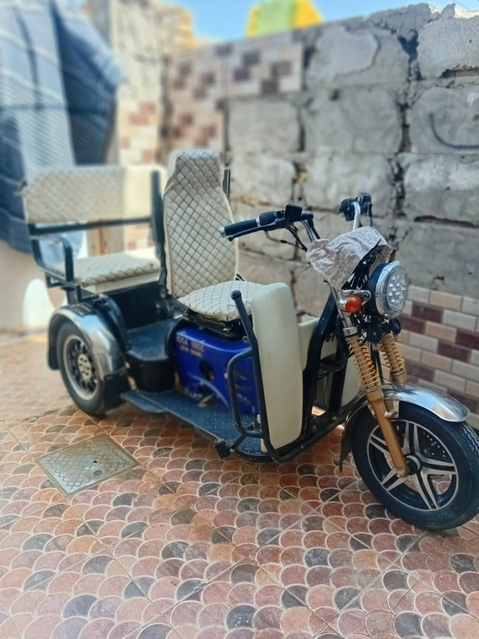 سلام عليكم  تكتك معوقين نضيفه مافتوح برغي من المكينه كامله ماعوزه شي السعر  مليون ونص وبيه مجال


**إذا كنت صاحب هذا الإعلان وتريد حذفه لأي سبب، رجاءا أرسل رسالة إلى الدعم الفني**