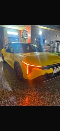 k4موديل 2025 وارد امريكي حادث موضح بالمنشور ماشيه 7الف السعر 160$ رقم ...