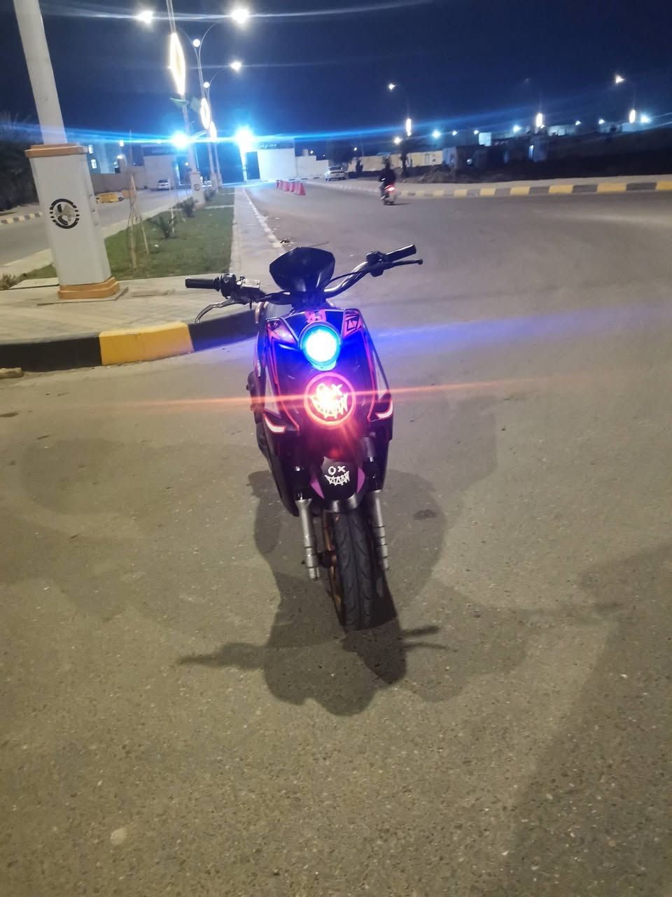 السلام عليكم دراجه سكنس جبلي للبيع مكان ناصريه
مركز.    ***********
