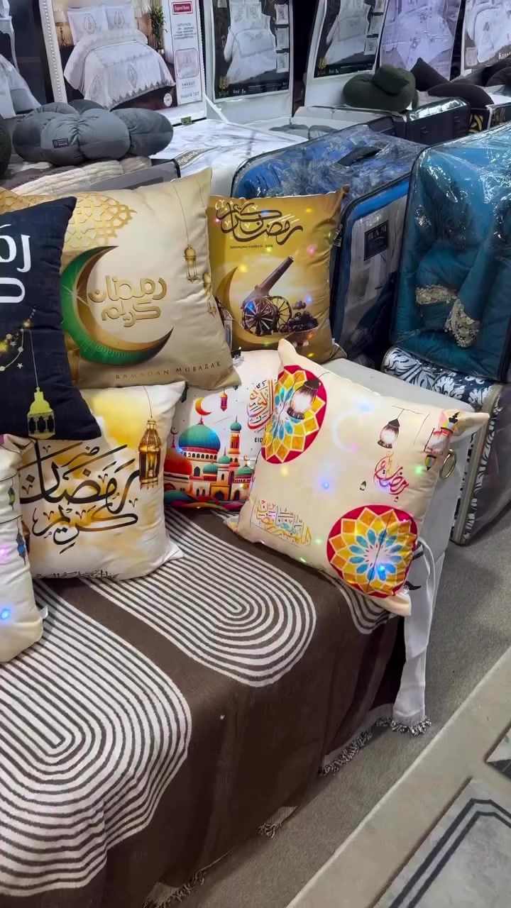 وجه كوشه رمضاني اضائه جميله 
سعر الزوج بـ6 الاف


**إذا كنت صاحب هذا الإعلان وتريد حذفه لأي سبب، رجاءا أرسل رسالة إلى الدعم الفني**