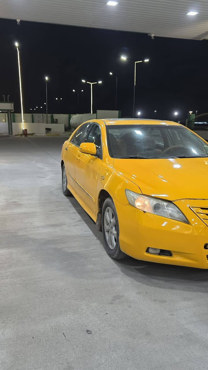 سلام عليكم تويوتا كامري موديل 2008 رقم صلاح الدين صدامي شرط الوكاله والتحويل هيئه وغرامات مصفره مكينه وكير بشرط مكينه 2400 صدر أمامي خلفي جديد تخم تايرات جدد مكفوله من الضربه والتبديل فتحت سلايت سياره جهازه وجديده واحله من الصور للبيع او مراوس حسب قناعه
السعر 55 وبيها مجال بسيط
العنوان كركوك 
رقم الهاتف ***********
