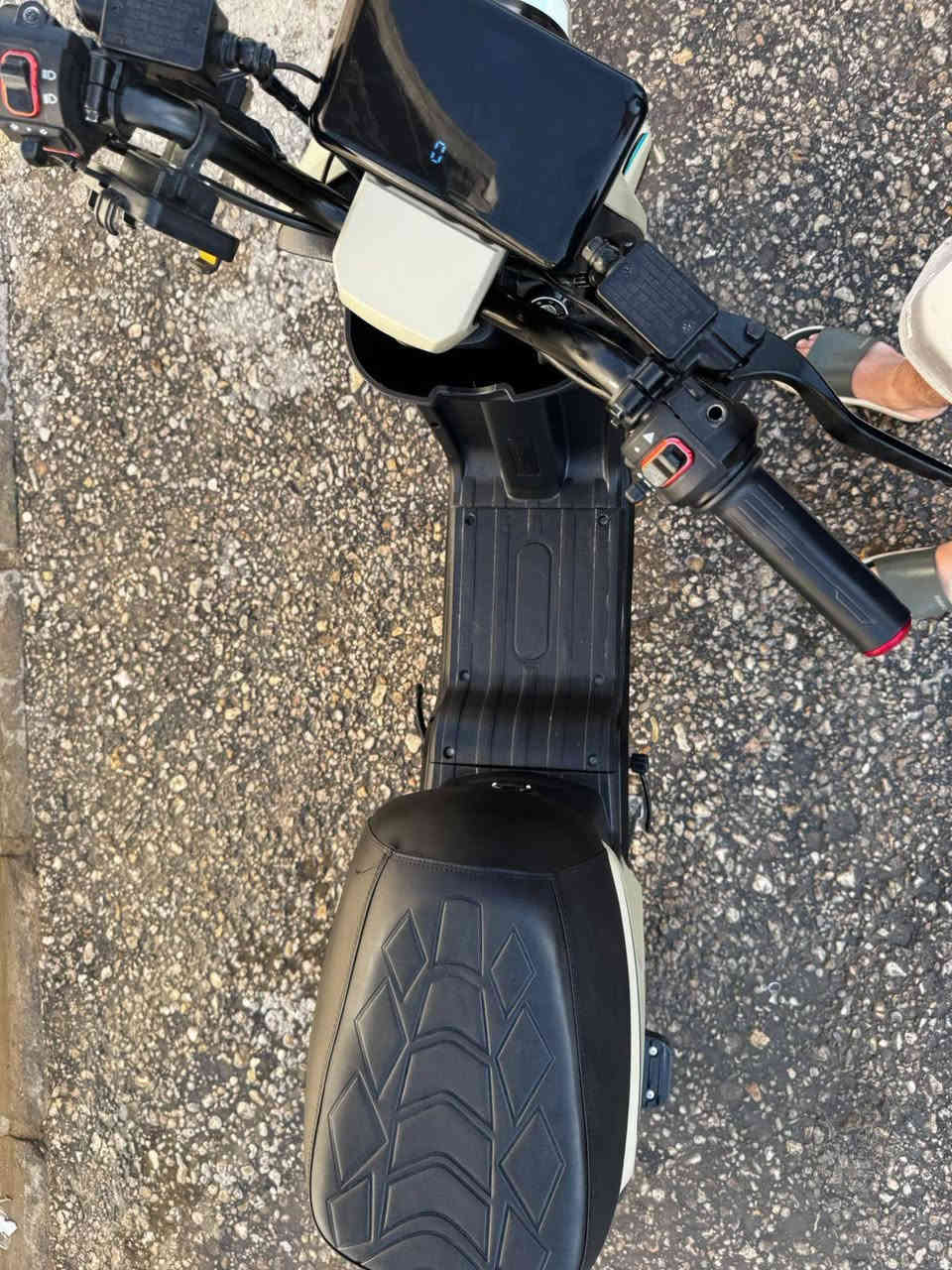 سلام عليكم للبيع دراجة r9
شغاله وشرط تفحص يلا تاخذه كلشي شغال بية السعر 400وبيه مجال حك الجية الr9معرفة مواصفات مايحتاج اسولف بية العنوان النجف حي العسكري كبل رقم الهاتفواتساب ***********(قبل ادمن) مكلف با النشر #النجف @إشارة
