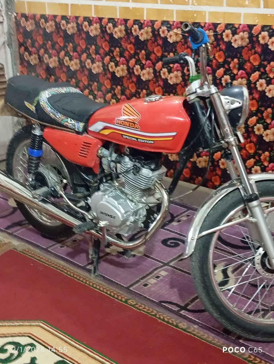 السلام عليكم دراجه لبيع أو مراوس بكامله تعمير ٢٥انتنس شاصي يراني 2020اوراق  اصولي شراي يتصل ***********
