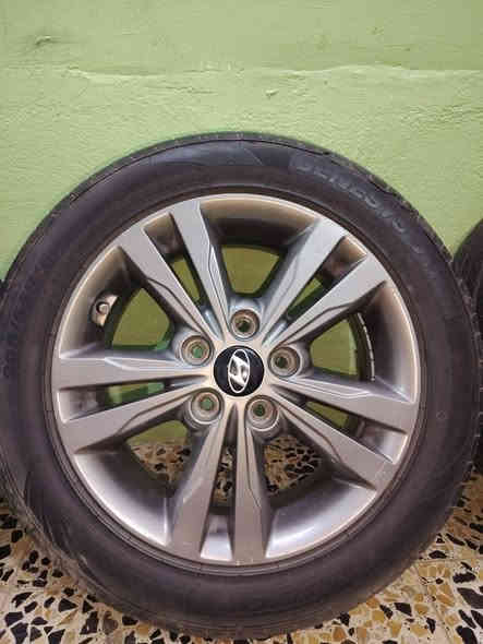 سلام عليكم
ويلات +تايرات للبيع حجم ١٦
مال الانترا ١٧ أمريكي
يرهم على الانترات مديل ١٥ ١٦ ١٧ ١٨ ١٩ ٢٠ 
ويل كروم المرغوب مع تخم تاير جديد هستوني شادهن
السعر. 350الف
المكان. النجف الاشرف حي النداء
رقم الهاتف. ***********
