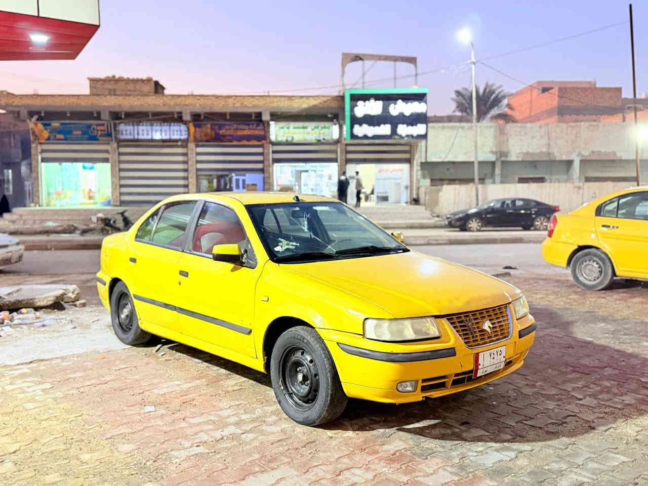 السلام عليكم سمند 2012 رقم ذيقار بأسمي جاهزه كير مكينه حداديه تبريد 
كله شرط هيئه وغرائم مصفره سنويه جديده
السياره جاهزه من كل النواحي المكان السماوه المركز السعرر 29 وبيهه مجال 
للاستفسار ***********
