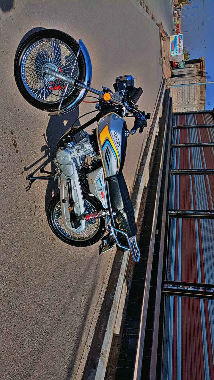 للبيع دراجه سونلك  موديل 25
خمسه كبر بدون سلف
مكفوله عله وضع الشركه 
وصلت 775
للتواصل ***********
