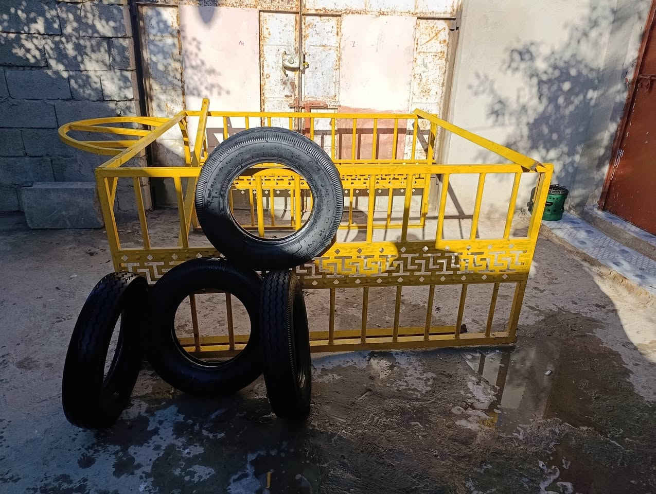 السلام عليكم محجر مال تيك توك حمل وتايرات 12 مال كيا للبيع والسعر المحجر ب 70ل 50 تايرات وبيهن مجال. ‏‪0782 507 4187‬‏
