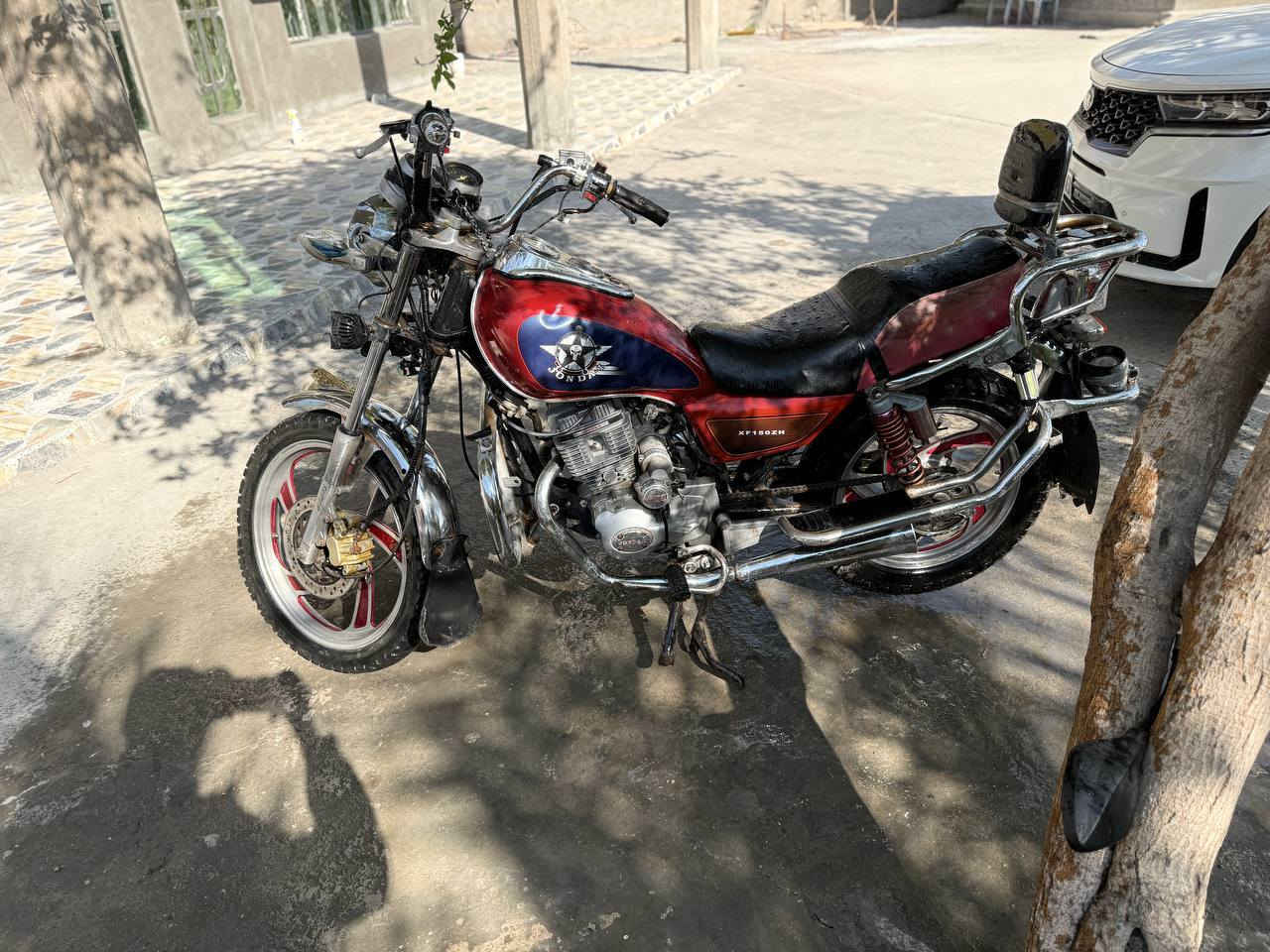 يا الله السلام عليكم 
دراجه جونده للبيع 2018 اوراق اصولي دراجه ما مفتوح بيه برغي ع وضع الشركه عدا الصفاحيات مبدله  كهربائيات كامله سلف نكره السعر 800بيه مجال المكان بابل الحمزه الغربي 
للتواصل خاص مفتوح وهذا رقم ***********
