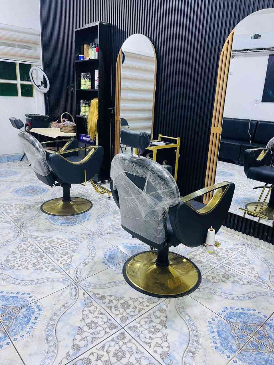 غراض حلاقه للبيع كلمن وسعره 
الاستفسار راسني خاص او اتصال
*********** كربلاء, العراق
