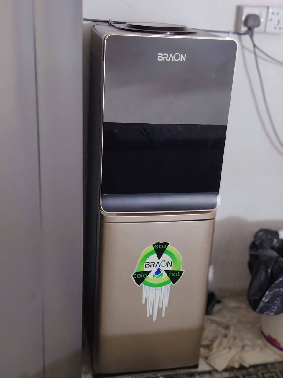 غراض اخو الجديد مستعملات قليل الاستفسار خاص


**إذا كنت صاحب هذا الإعلان وتريد حذفه لأي سبب، رجاءا أرسل رسالة إلى الدعم الفني**