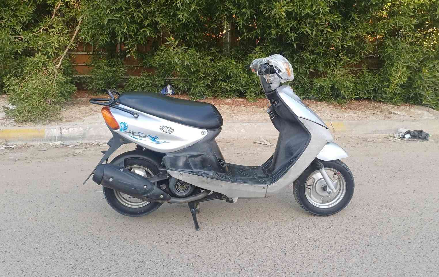 شلونكم اخوان للبيع ماكس قجمه بلاديه سرعته ١٢٠ سلف وهندر ومختمه بيه شلعه معدل كامله ع فحص السعر 450  السكن بغداد طالبيه شراي يتصل ع رقم ***********
