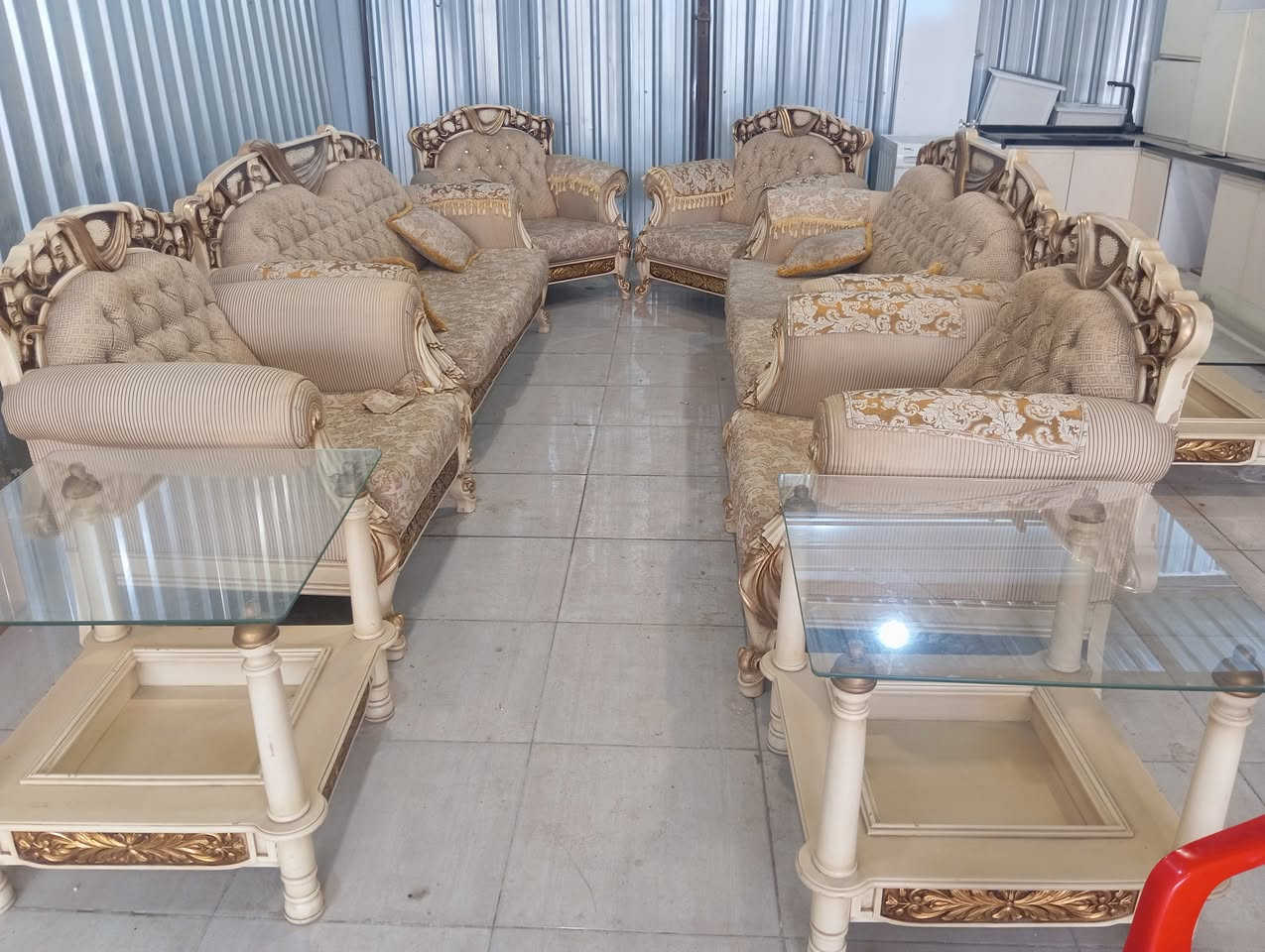 تخم تركي اصلي ثقيل اخو الجديد مع ماصه وسطيه كبيره وثنين وسط  ١٠ نفرات العنوان بابل المدحتيه قرب معهد ستاذ خالد مقابيل المنتزه لاستفسار خاص ***********
