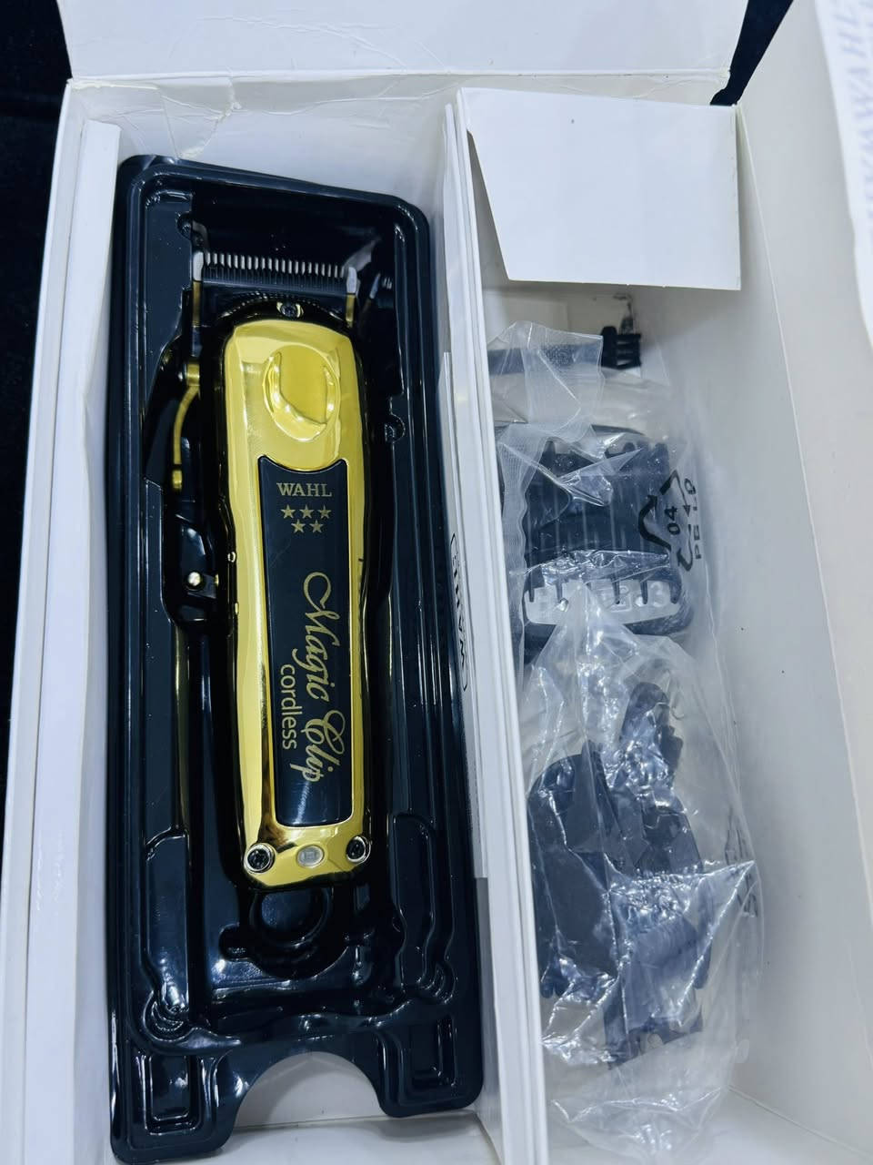 للبيع مكينة حلاقة ويل ٥نجوم امريكي USA كربلاء حي العامل السعر ١٢٥وبيهه مجال


**إذا كنت صاحب هذا الإعلان وتريد حذفه لأي سبب، رجاءا أرسل رسالة إلى الدعم الفني**