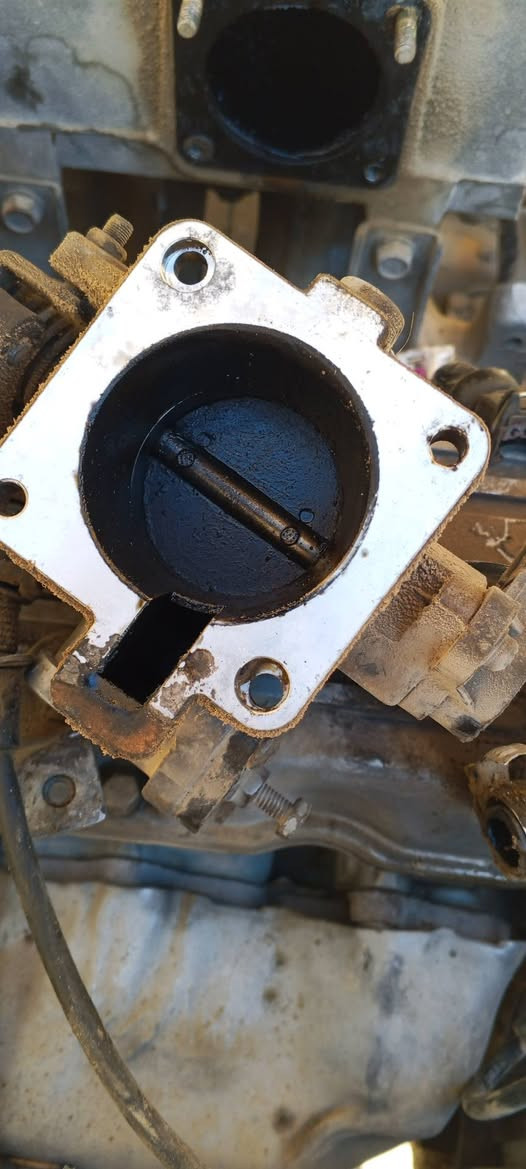 صور قبل وبعد
تم صيانة سيارة سايبة تعاني من خربطة شديدة 
ورشه علي أإلكهربائي 
عنواني الفرات قرب مدرسة السنبلة
***********
