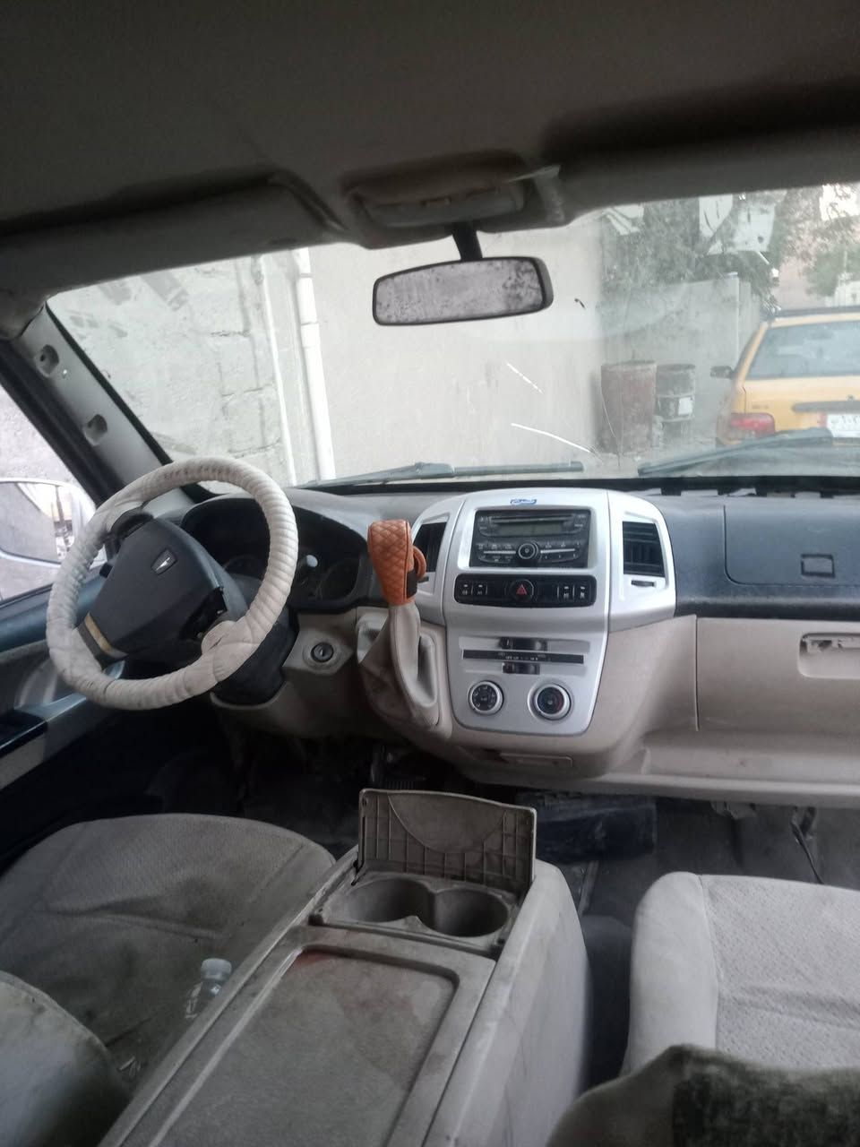 سلام عليكم جنبي 2014 موصليه سياره  كير مكينه بطه  أو تماتيك مكفولات صدر امامي خلفي جديد اكسن جديد بيها ضربه بل بجم مو قويه كلش بطنها نضيف مكاني بغداد الحبيبيه مراوس عادي رايدها 20 وبيها مجال رقم تليفون077040


**إذا كنت صاحب هذا الإعلان وتريد حذفه لأي سبب، رجاءا أرسل رسالة إلى الدعم الفني**