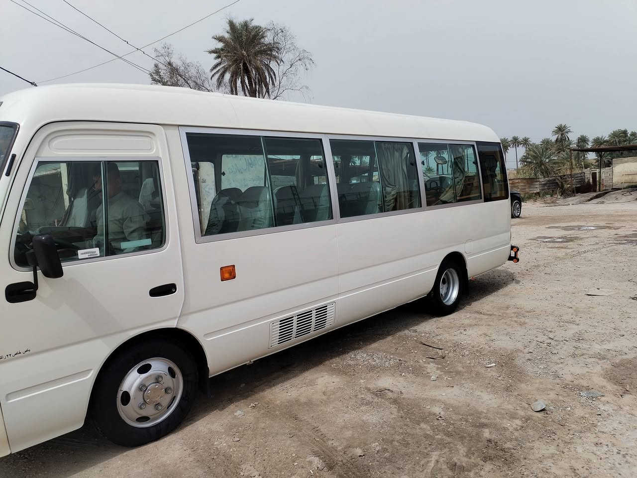 السلام عليكم 
كوستر موديل 2016
كفاله عامه كشن ستاركس سله داخليه درع خلفية مايك بلادي مكينه وكير واكسن كفاله عامه السياره بأسمي رقم انكليزي مداور ثاني يوم
***********
