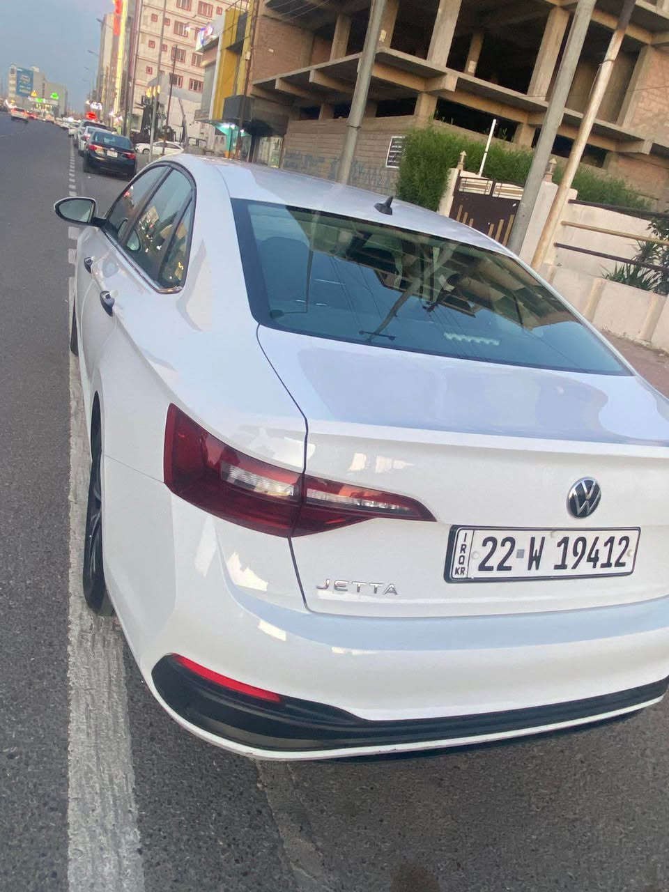 𝗩𝗼𝗹𝗸𝘀𝘄𝗮𝗴𝗲𝗻 𝗝𝗲𝘁𝘁𝗮 2023
* موديـــل 2023 S
*   مواســةفات : كوشيـن هـيتةر . سوكـان هـيتةر. ويل كروم . رادار دةعامي پشتو پيـش .  تةحديد سورعة  خةتـي جادة . مودي گيـر س .  بريكـ بةصمة گيچ إلكترونية 
*  ماوةي رويشتـن : ٥١ هةزار كيلۆ مةتر
*  صبوخ : چةملاغ دوو دةرگا سبوخ پيشو پشت كةپس
*  بــي ايرباگـ هةموو شتيكـ بةشةرت 

3VWCM7BUXPM19041

*            *********** أربيل, العراق
