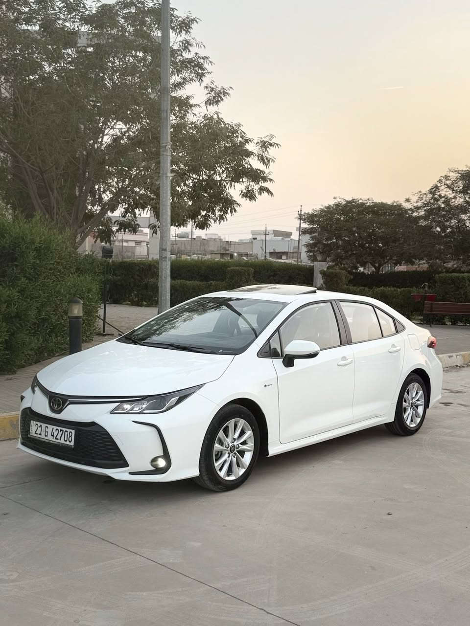 السلام عليكم
للبيع تويوتا كورلا هايبرد

رقم سليمانيه دولي كلة جديد 

موديل 2024 

الشكل الخليجي 

فول مواصفات HEV

مكفوله من الصبغ بيه جاملغ أمامي تعديل بارد مكان اصغير 
                                                                                       

رقم سليمانيه  تحويل مباشر 

سياره جديده بمعنى الكلمه

السعر 152وبيها مجال بسيط 

للاتصال ***********

مكان السياره كركوك
