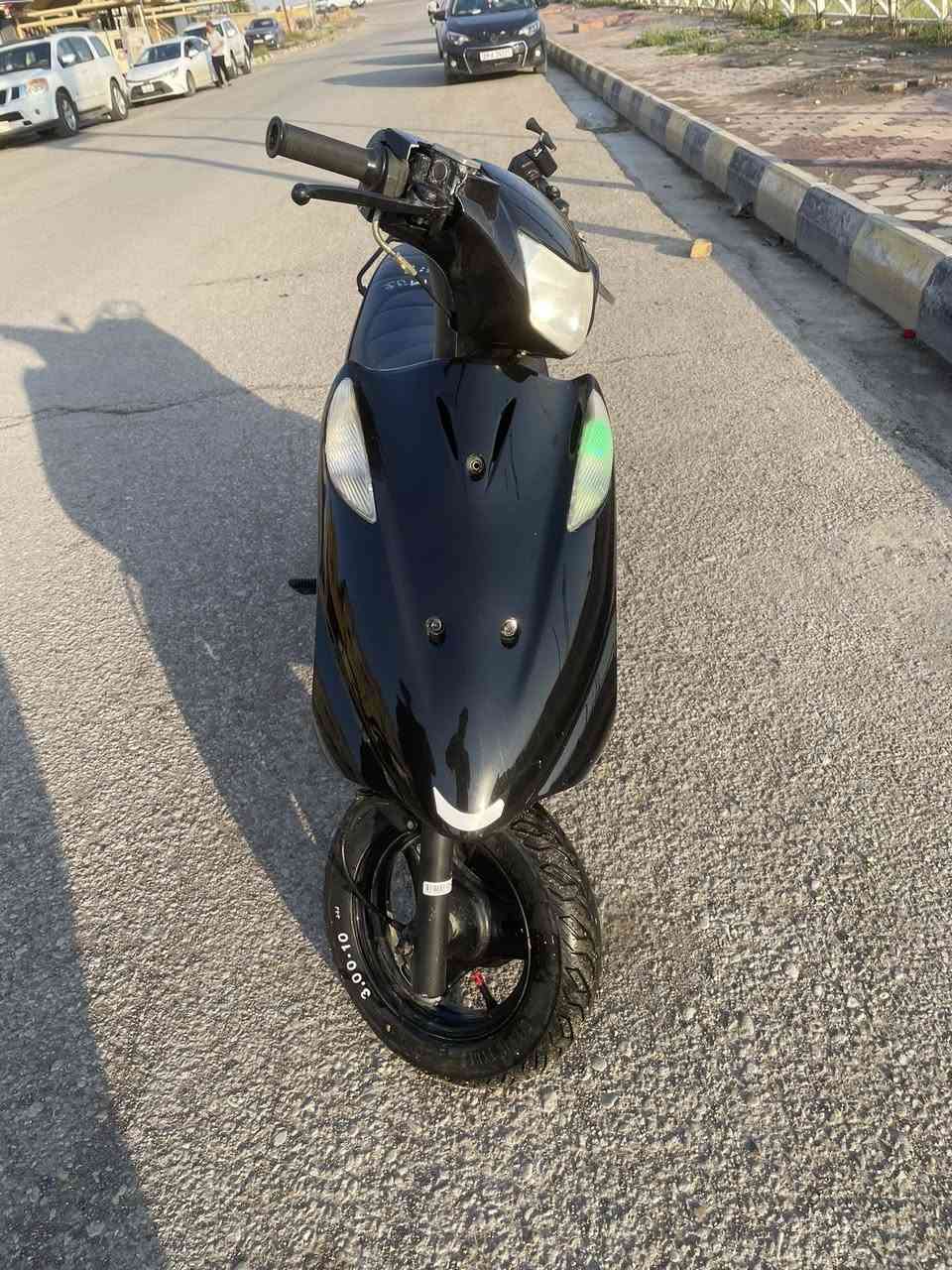 ادرس قديم للبيع الدراجه مكينه ممفتوح الدراجه خير من الله محور كابريتر السعر ٤٥٠ وبيها مجال دراجه كامله كل نقص مابيها العنوان كوت الرقم ‭٠٧٧٦ ٣٦٤ ٦٩٣٧‬او مراوس ب ماكس او بوليس
