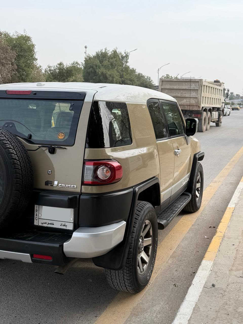 السلام عليكم
اقرا المنشور للأخير  

للبيع اف جي كروزر موديل 2012 / بغداد 

فور ويل 

السيارة مكفولة من الصبغ والتبديل / ليبل واحد 

السيارة بيها بارد بعدة اماكن وكلشي موجود بالسونار ( قسم منهن رصعات وتعدلن)

كير ومكينة على وضع الشركة (فقط مبدل چبنة بيرن بگن وموثق هالشي قبل اسبوع تقريبا) ووين ما تريد تفحص 

ماشية 155 الف ميل قابل للزيادة

سونار السيارة + صور امريكا موجودة على واتساب

سستم صوت JBL + دمام

بوصلة دشبول

السعر 21000$ وبيها مجال 

مكان السيارة بغداد شارع فلسطين

***********

بيع فقط (بدون مراوس)
