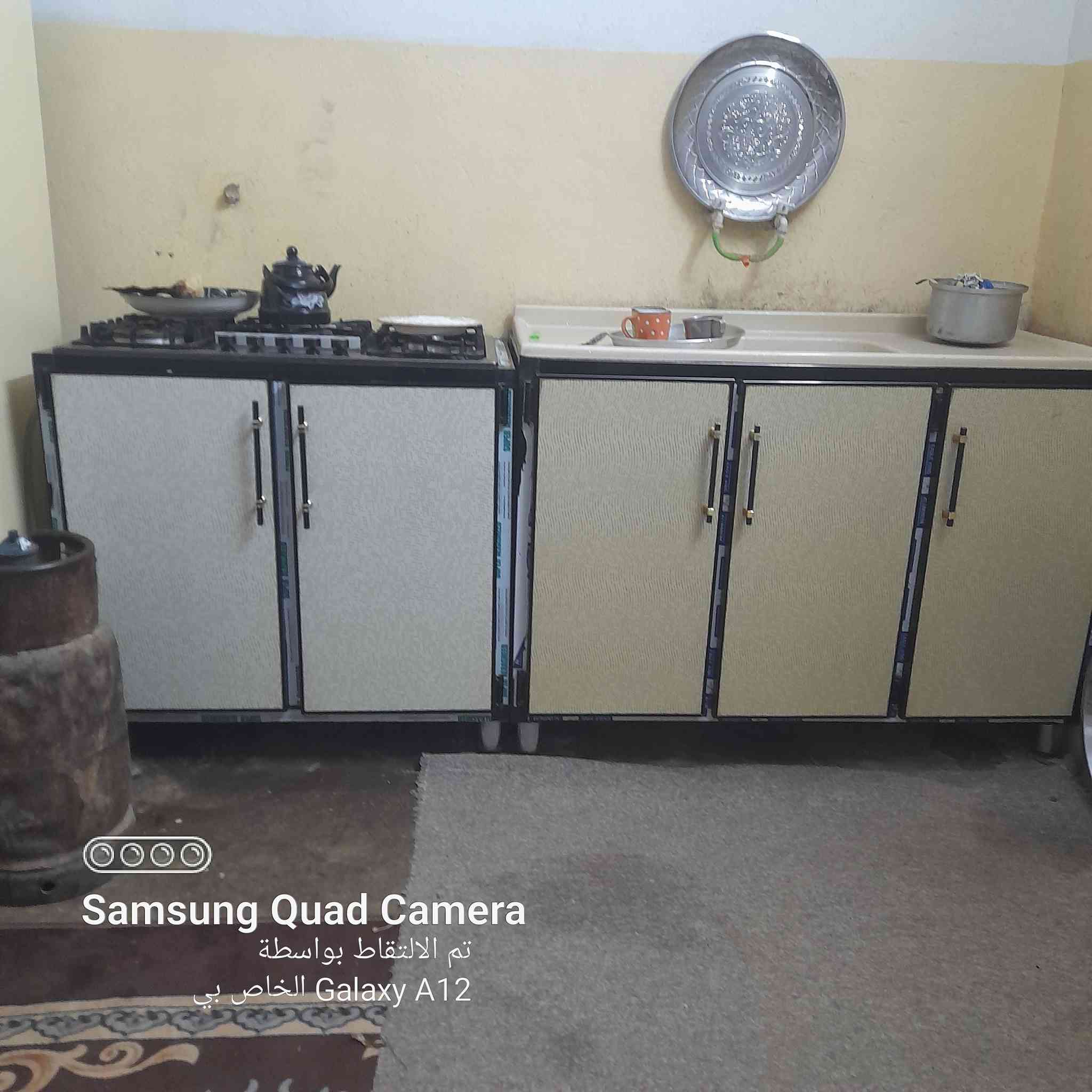 كاونتر للبيع  هوه ول سنك السعر  220وبي مجال الرقم  ***********.
