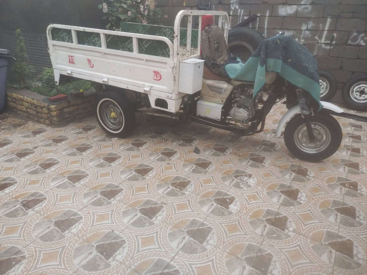 ستوته 19 مجمع الكرار جاهزه محرك 26 اول تبديله دهن جاهزه من الطول لطول سعر 1700 رجان لاموشراي لايعلق ناصريه مركز شراي يتصل *********** يتصل
