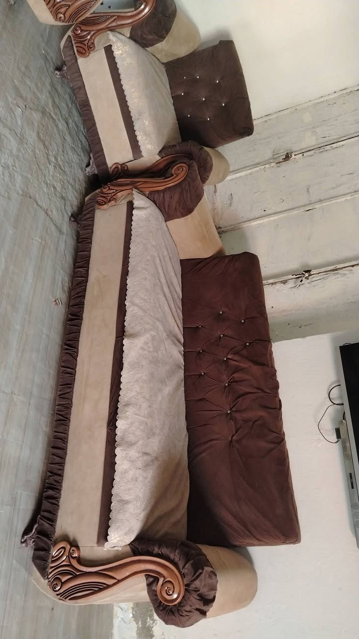 السلام عليكم تخم 10مقاعد يحتاج ترتيب بسيط ب100وبي مجال بسيط بغداد حي الفرات


**إذا كنت صاحب هذا الإعلان وتريد حذفه لأي سبب، رجاءا أرسل رسالة إلى الدعم الفني**