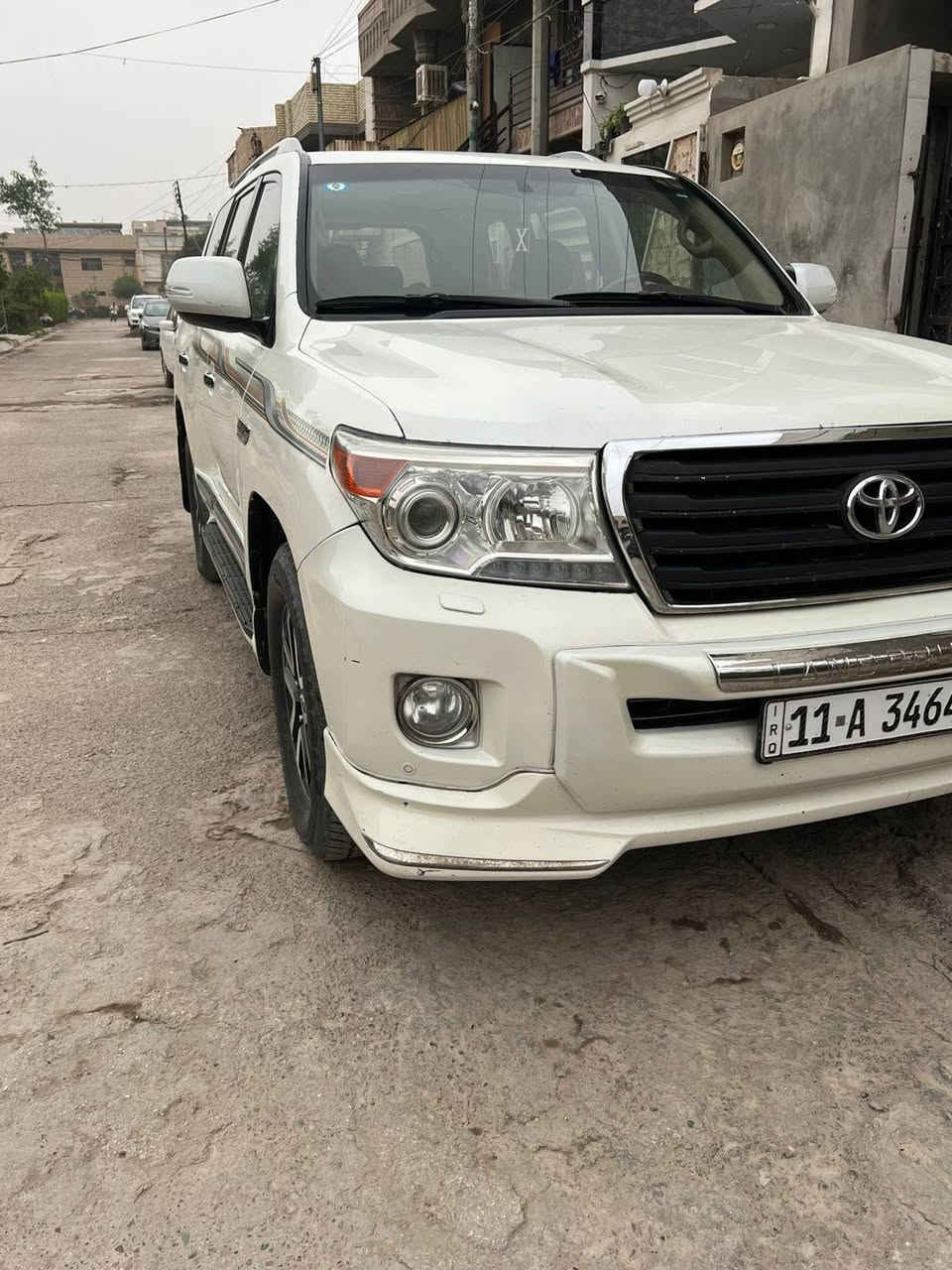 السلام عليكم لاندكروزر 2010 فطيم رقم بغداد للتفاصيل الاتصال***********
