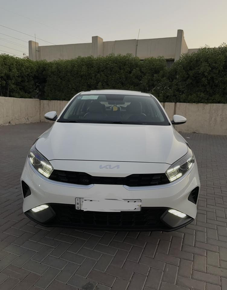 كيا سيراتو 2024 رقم بغداد خليجي
الموديل 2024

سعة المحرك 2000

تبريد قطعتين

شاشه كبيره بلاديه اصلي  و كامره

عدد AIR BAG 2

حساسات خلفية

لايت  LED 

كشافات 

فتح الصندوق من الريموت

فتحة سقف

مري شفط مع اشارة  

طفاية حريق

الانارة الداخلية هالوجين 

المودات والأوامر الصوتية

أوضاع القيادة ECO+SPORTS +NORMAL

حساسات إطارات

مانع انزلاق 

سياره مفووله للاخير مواصفات 1/1

المكان بغداد 

السيارة ماشيه 27 الف السياره بعدها بحاله الوكاله

الاستفسار ***********

السياره ضمان الشركه الدوليه 5سنوات سياره مكفوله حته من الشخط  كفاله عامه من لدعاميه للدعاميه
