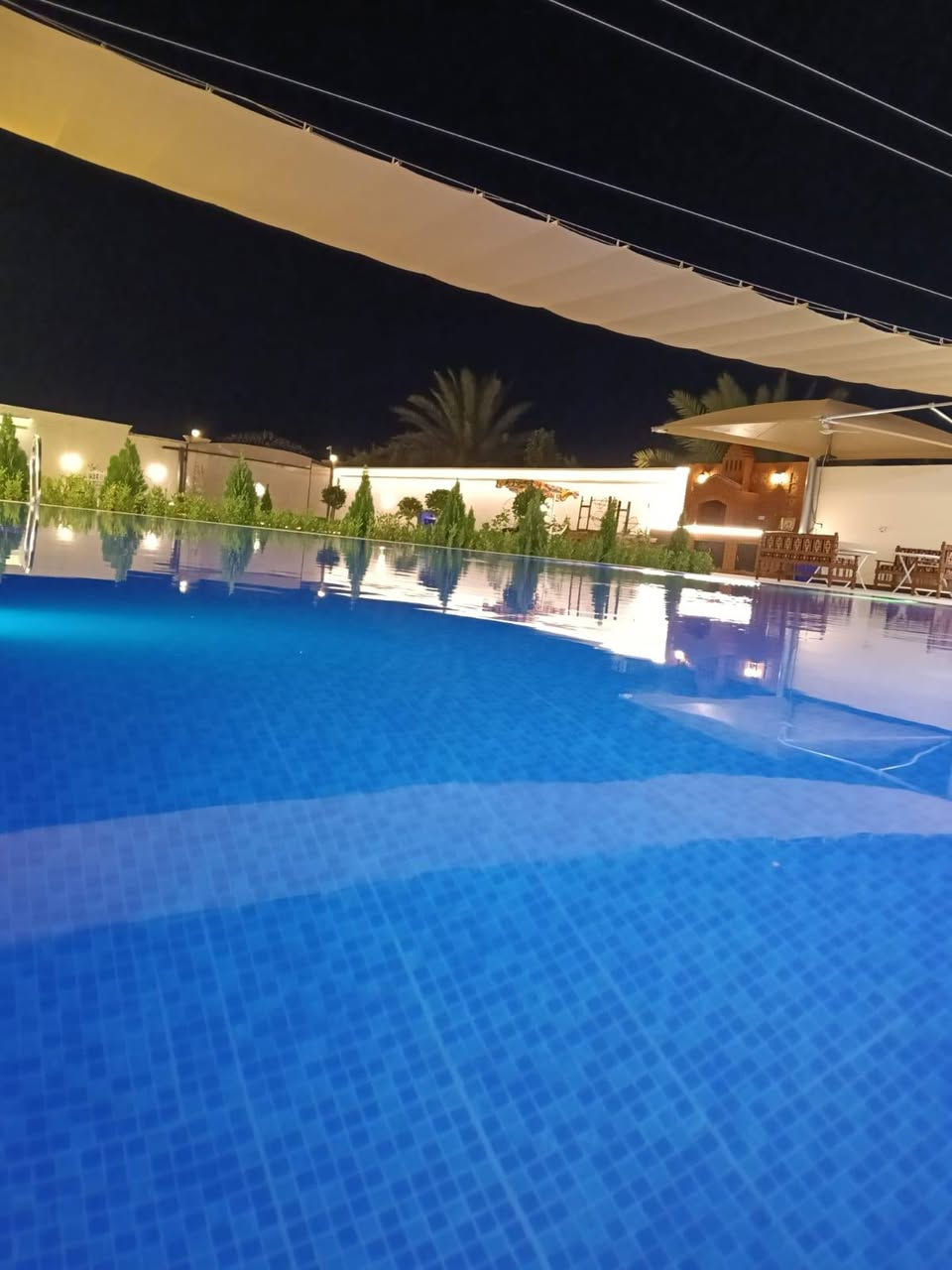 مزرعة للإيجار اليومي 🏡🌳

📍 الموقع: بغداد – الدورة – البوعيثة

✔️ أجواء هادئة ومناسبة للعوائل والشباب

✔️ مساحة واسعة وخدمات متوفرة

✔️ مثالية للراحة والونسة

📌 للحجز والاستفسار يرجى الاتصال أو المراسلة على واتساب: 
 📞***********
 موثق في تطبيق اجرلي لسياحة المزارع في العراق 🇮🇶
