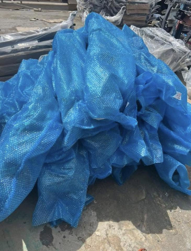 سلام عليكم 
متوفر غراض كيا بيكاس للموديلات الحديثة كل غراضة متوفرة للأستفسار : ‭0771 238 9126‬
