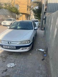 سياره بيجو بارص 2015 هاي السونار مالته  سياره نضيفه جداً  مكان السياره...